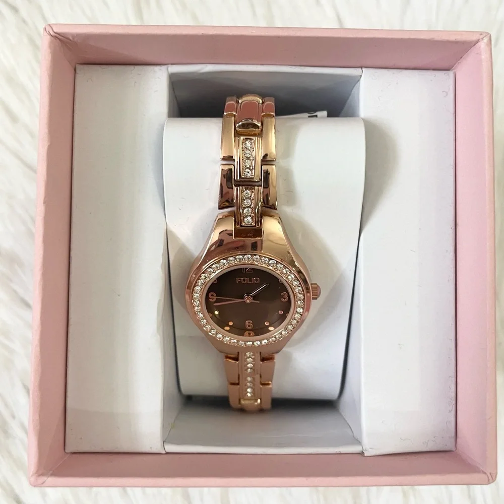 NWT Rose gold Folio watch with silver sequins in pink box - Picture 3 of 6